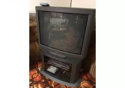 36" Sony Console TV and stand